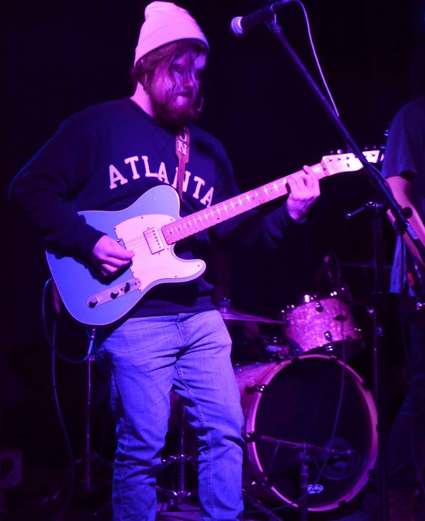 We're thankful for sweater weather and loud guitars. What are y'all feeling grateful about today?
#sweaterseason
#loudaf