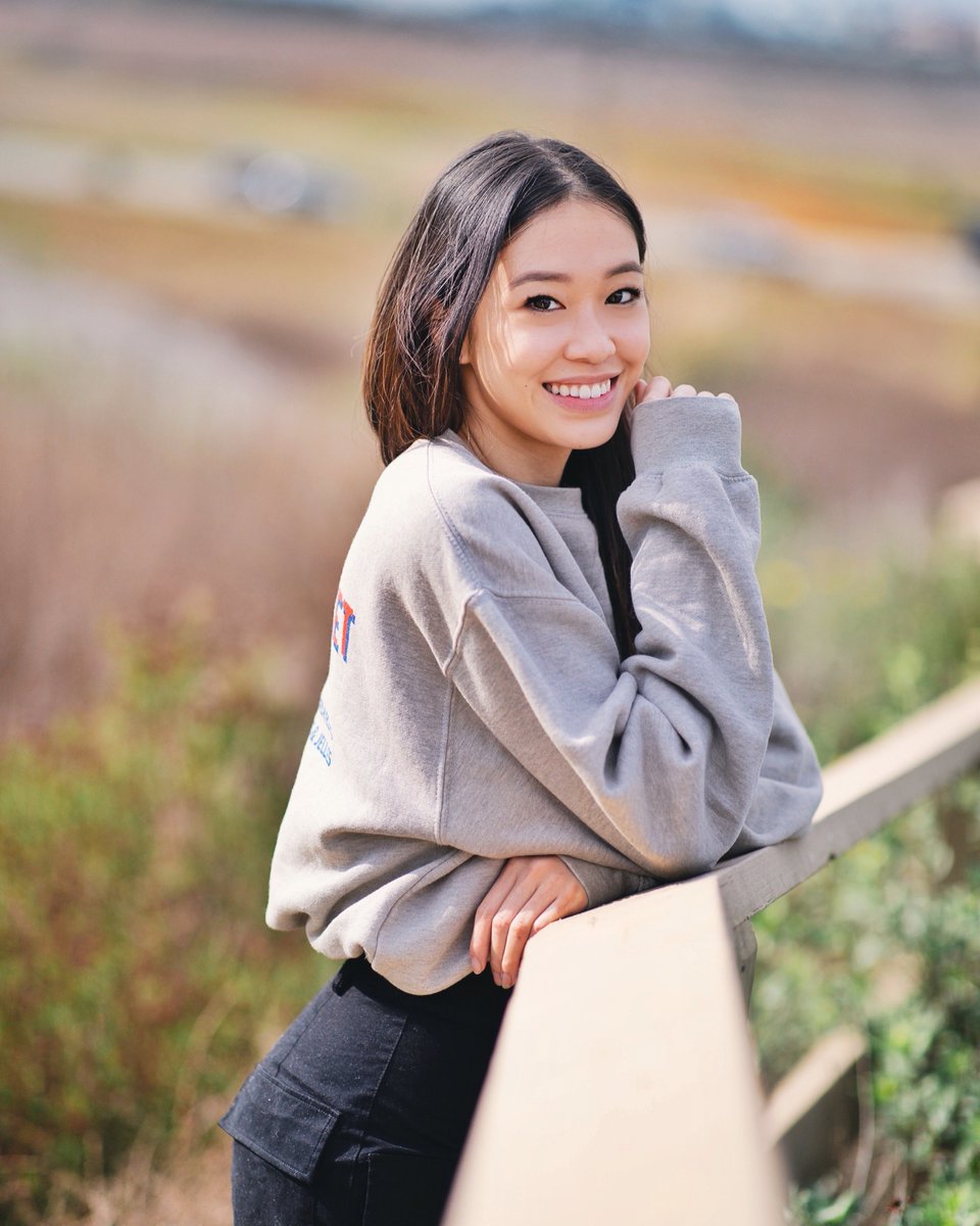 all we need is somebody to lean on🌻Watching #madeinamerica S3 to see @godaddy highlight entrepreneurship in underserved communities+share stories like Cherilyns Coffee Pot Farms supporting the Navajo🌱find Made In America inspiring stories actv.at/jch/ #godaddypartner