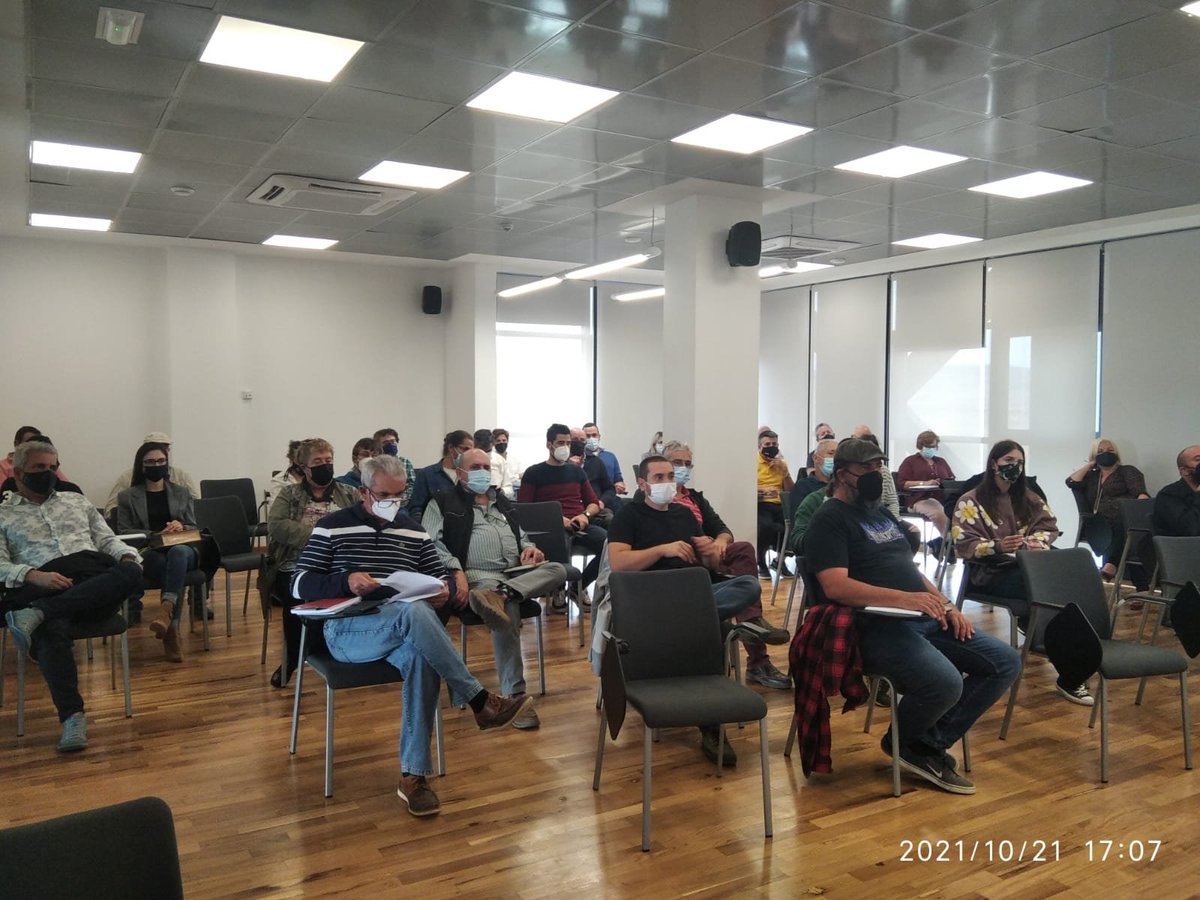 CITAAragon's tweet photo. Gran interés el despertado esta tarde por la jornada técnica presencial y on line  de #aromáticas en @CitaTeruel 
#FoRuO @CTPPOCTEFA https://t.co/TFSpb9Ujt4