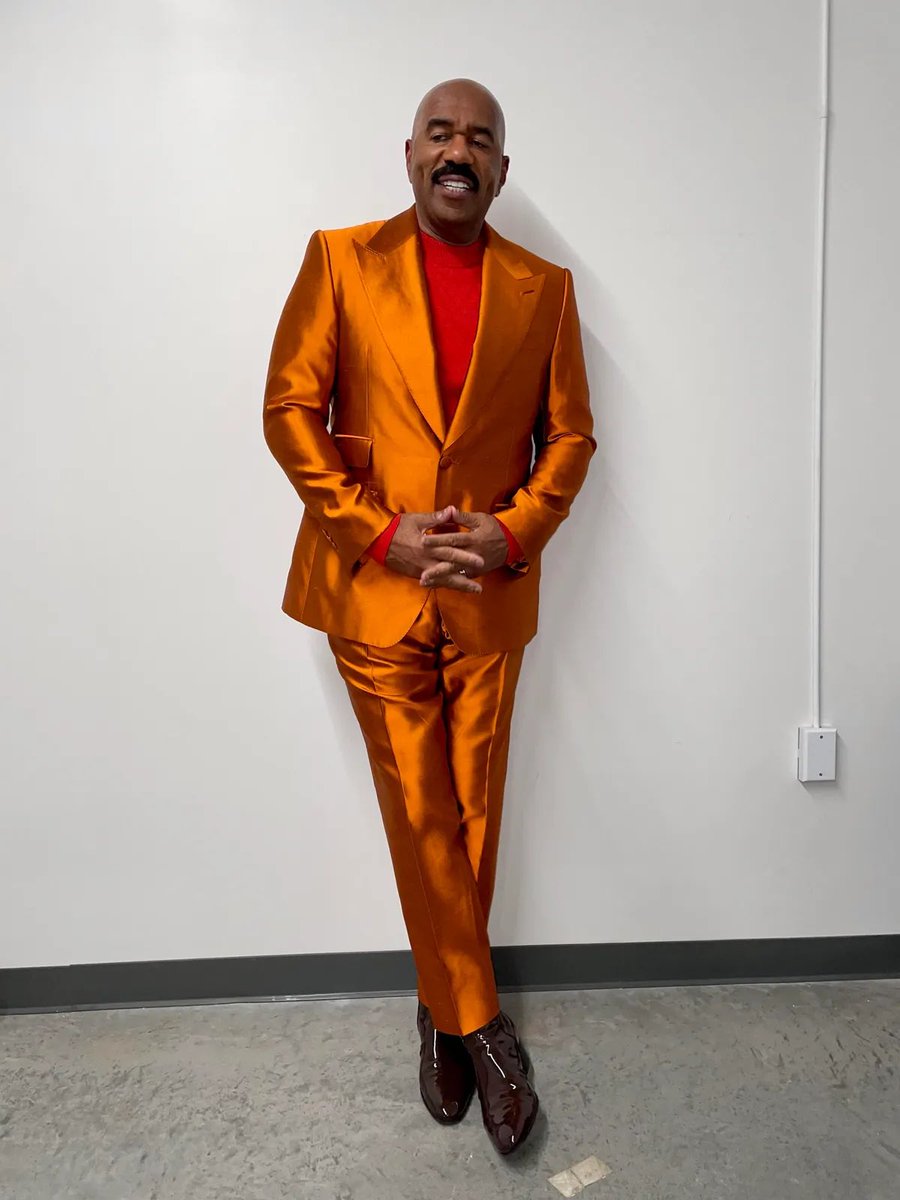 camjwolf's tweet image. new steve harvey fit pics just dropped gq.com/story/steve-ha…