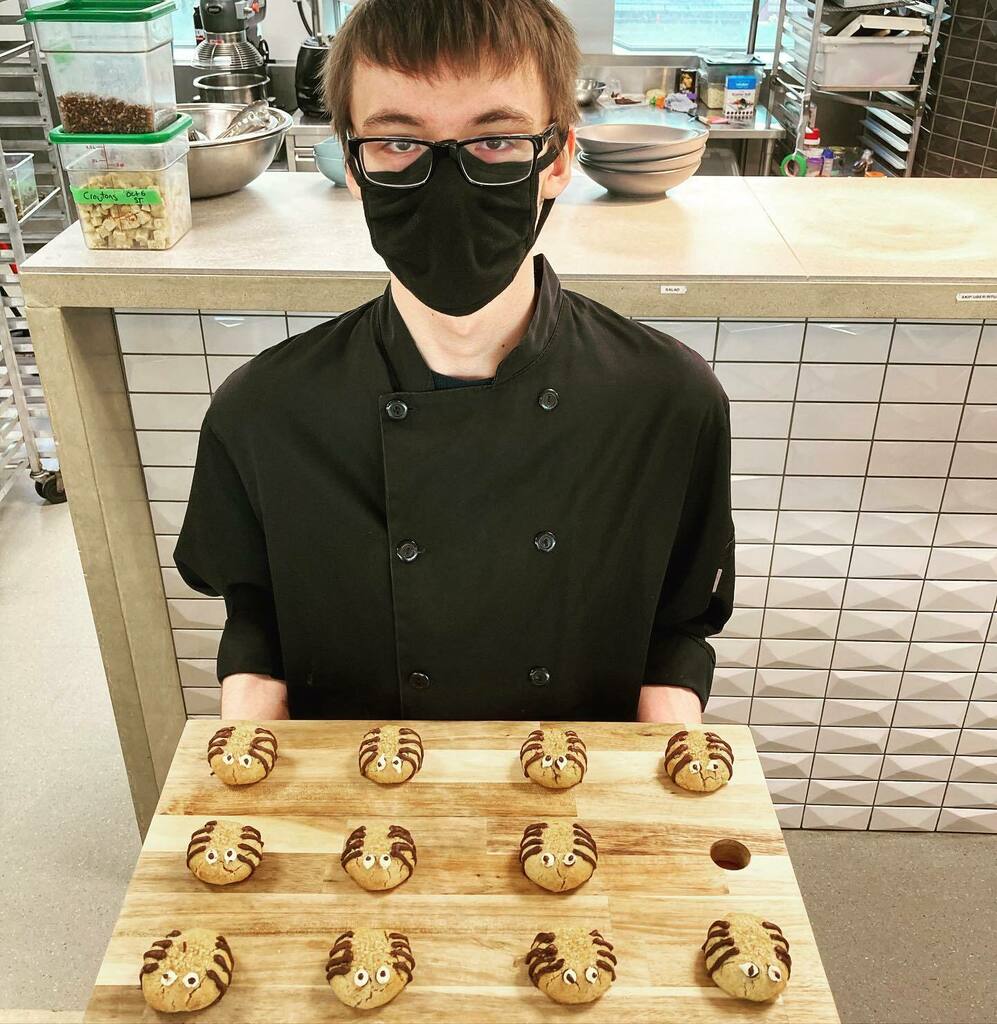 hallwaycafe's tweet photo. Come try Tanner’s peanut butter and chocolate spider cookies.
Come try them out and get 25% off with the purchase of any size hot or cold drink.
We are open Monday to Friday 8:00 to 3:30
#yegcheapeats #e4calberta #exploreedmonton #yegdowntown #youthempo… https://t.co/I8TwocIHTq https://t.co/MNsndqC6qG