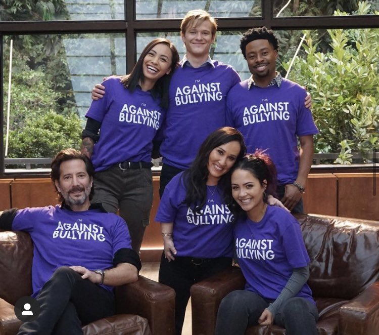 SaveMacGyverHQ's tweet photo. Friendly reminder on #SpiritDay that we need this positive, diverse show and cast back on our screens for season 6! #SaveMacGyver https://t.co/gaZmPduHx0