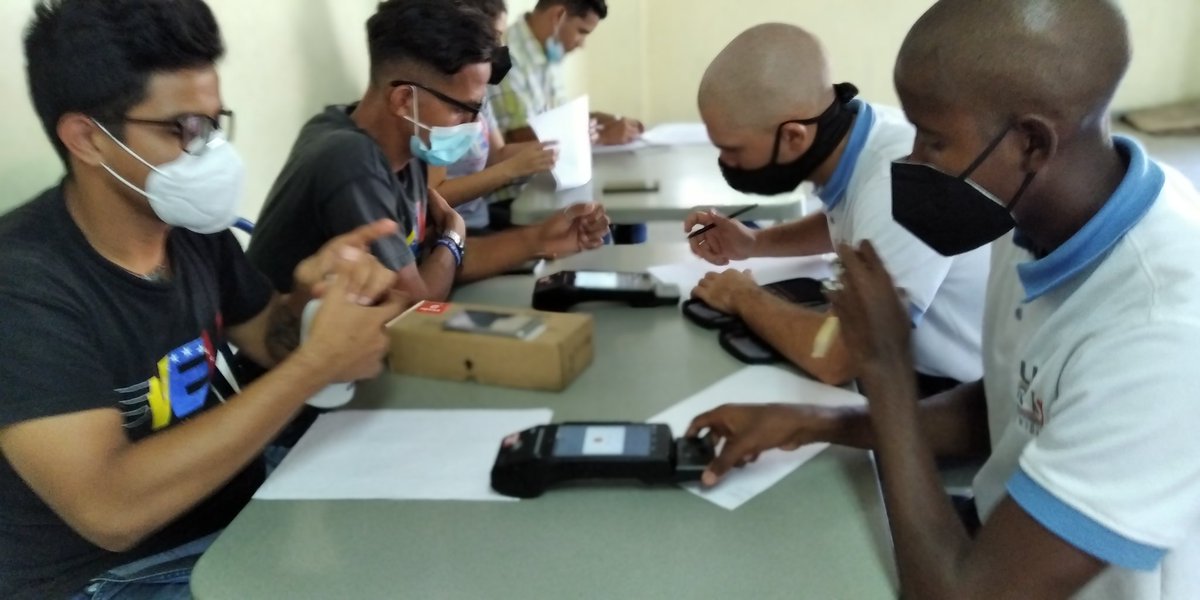 jos25hawk07's tweet photo. Desde la Universidad Nacional Experimental de la Seguridad en Valencia, realizamos despliegue:
📌 Registro de Becas Fundayacucho
📌 Registro de Ve-Ticket (Pasaje Estudiantil)
📌 Revisión de Infraestructura https://t.co/oHaIIv5AZL