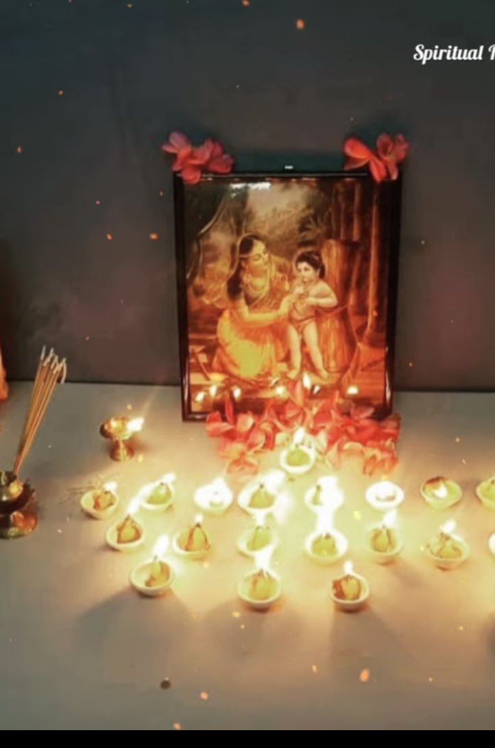 devyani_sh's tweet photo. Most waiting month of the year. Kartik month ❤️ #happykartik #damodarlila #festival #Hindufestivals #BangladeshiHinduWantSafety https://t.co/76CWrLSM7S