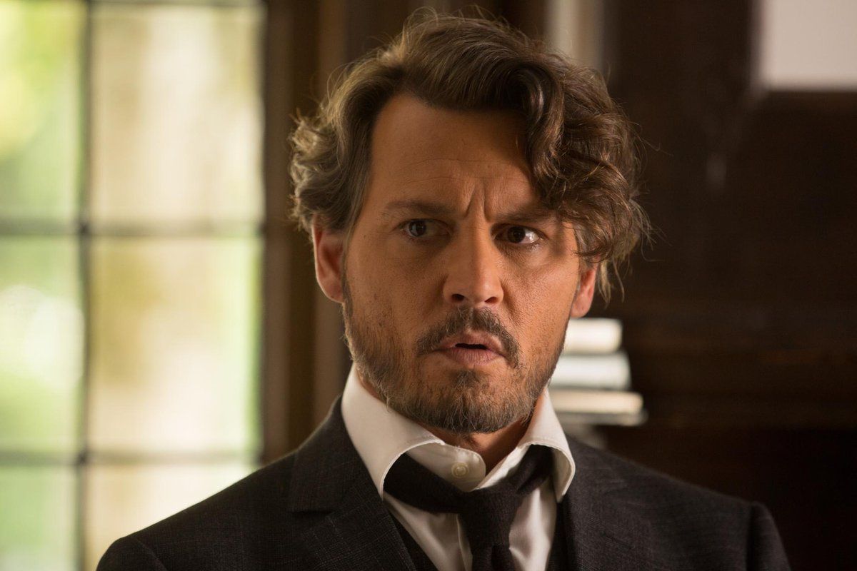 ричард браун джонни депп. профессор депп 2019. ричард прощается фильм. депп учитель литературы. джонни депп фильм про учителя.