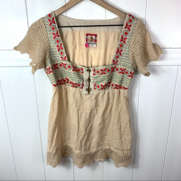 lolascloset's tweet photo. So good I had to share! Check out all the items I'm loving on @Poshmarkapp #poshmark #fashion #style #shopmycloset #freepeople #chaseauthentics #salomon: https://t.co/Bm0uvJRcJe https://t.co/6GTEdkpzGH