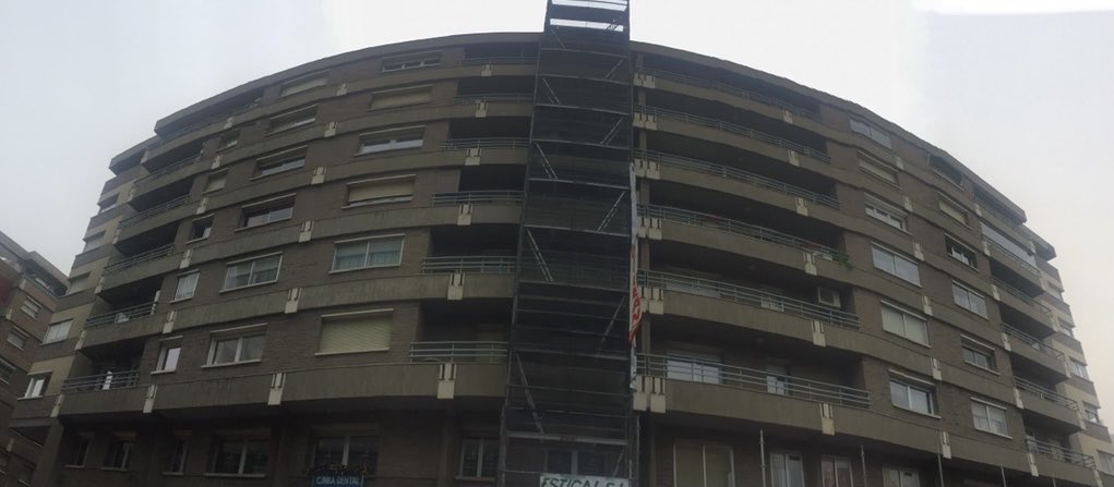 DelsoVictor's tweet photo. Excelente resultado de los trabajos de reparación y protección del #hormigon de las fachadas con el nuevo mortero de reparación #Sika #MonoTop 3130 Ultra Rapid, especialmente diseñado para #trabajos #verticales Acabado con revestimiento protectivo #Sikagard de @SikaSpain https://t.co/B1bz2Hdesd
