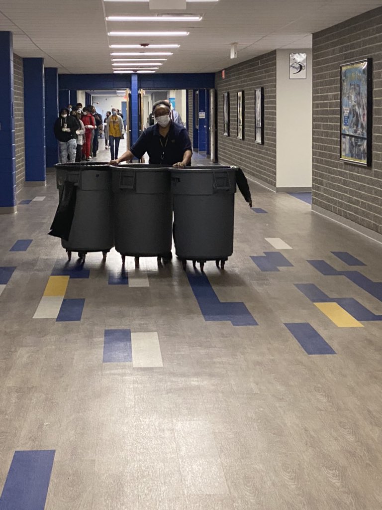 Smith-Hale Middle School tweet media