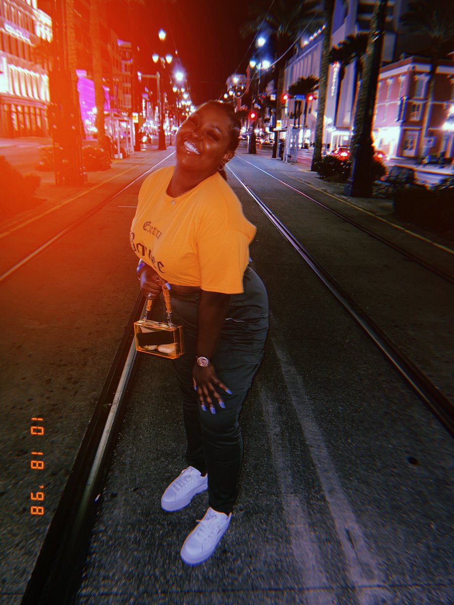 yonnieeee_'s tweet photo. 🧡 https://t.co/FvR6z81y98
