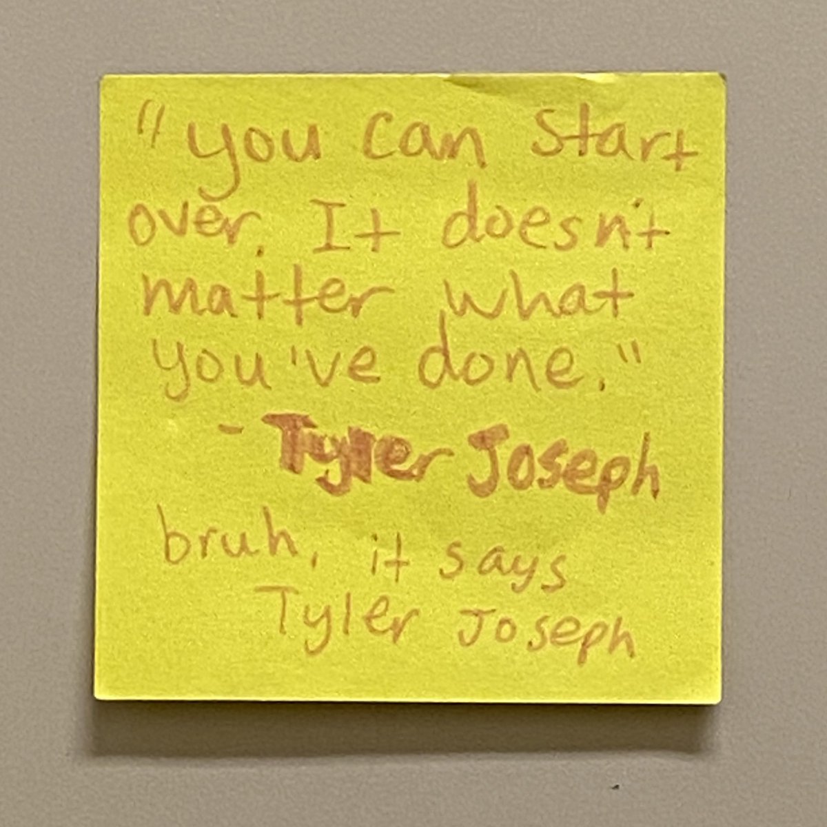 PostItClique's tweet image. #8 in a school bathroom #PostItClique