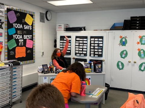 HeatherLiputVV's tweet photo. #Celebratingmath #Tenzies #mathisfun @HeatherLiputVV @VV_Voyagers https://t.co/fUR9KwuLmq