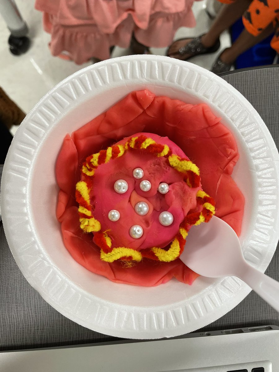 thecadecrew's tweet photo. The kiddos got super creative making their ice cream mixtures! Here’s a few😊 they were so proud! https://t.co/NnJ4cqapAH