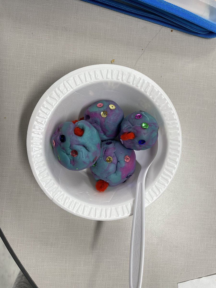 thecadecrew's tweet photo. The kiddos got super creative making their ice cream mixtures! Here’s a few😊 they were so proud! https://t.co/NnJ4cqapAH