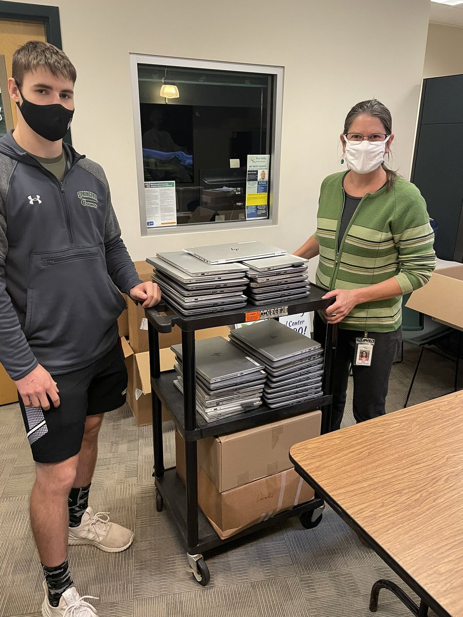 farr_scott's tweet photo. Riley Ward, an RVTC IT student from Springfield High, and Kristen Wilson, IT Instructor drop of 30 plus laptops for the Springfield Working Communities Challenge Grant which RVTC is a partner. The computers were donated by the Boston Office of the Federal Reserve. https://t.co/q2moHY0Nk1