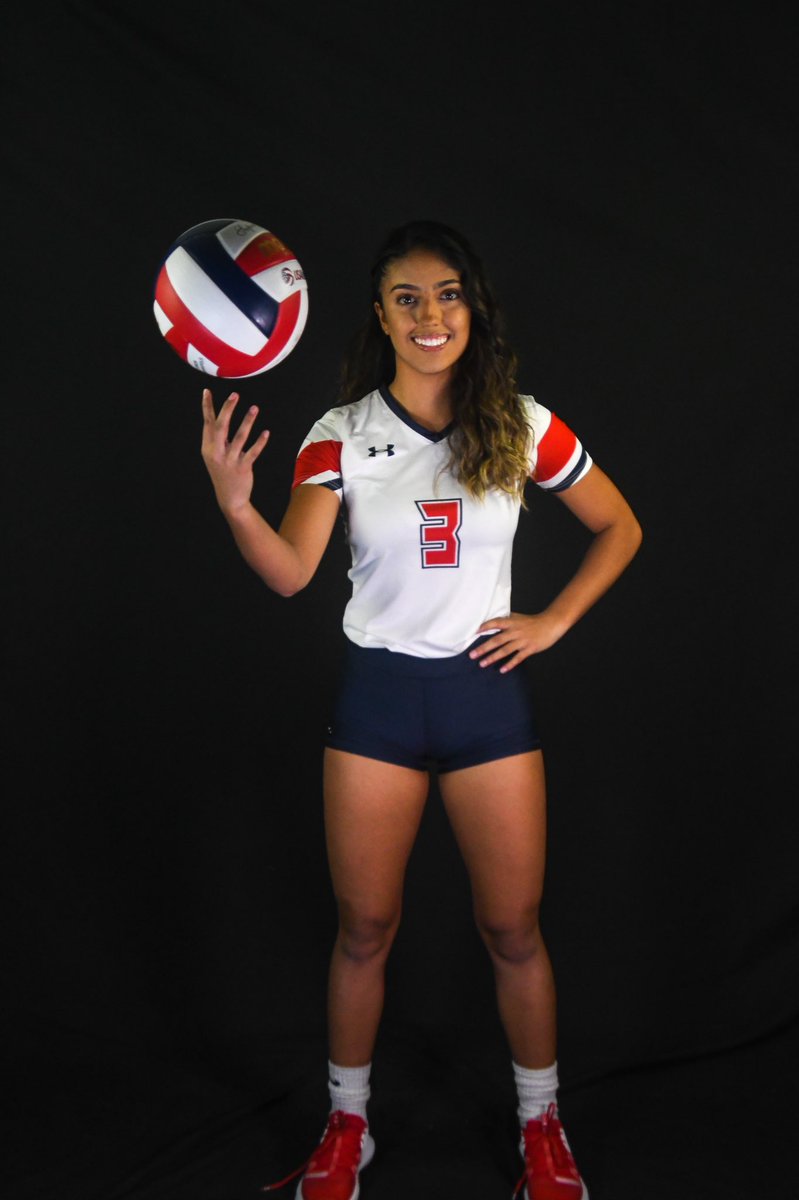 KickassNora's tweet photo. Sophomore szn❤️ https://t.co/IBGvvUeiCH