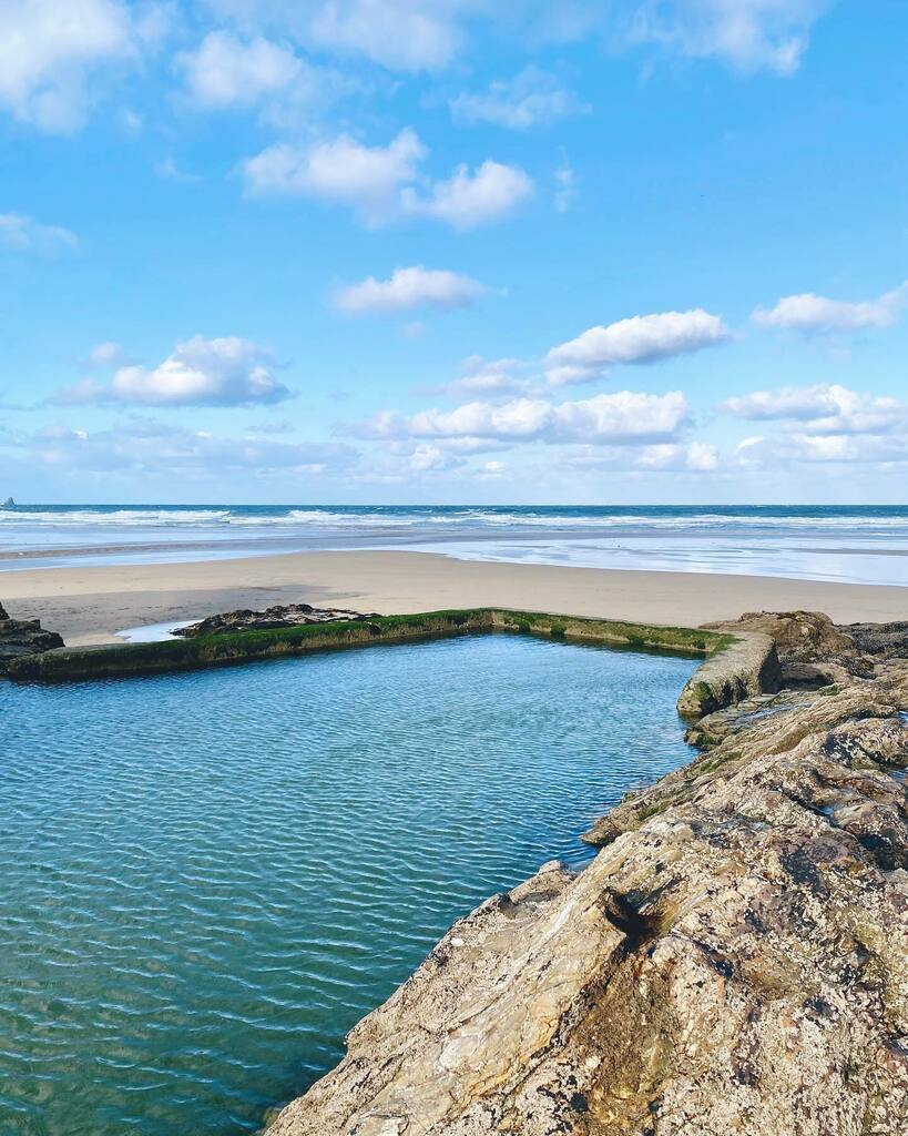 WildSeaMedia's tweet photo. “To create a big ripple effect, stop keeping yourself a secret.” - Fabienne Fredrickson 💙💙💙

#perranporth #chapelrock #autumndays #rippleeffect #cornwallcreatives #creativebusiness https://t.co/ySDs44qSZV https://t.co/c55iBCRskN