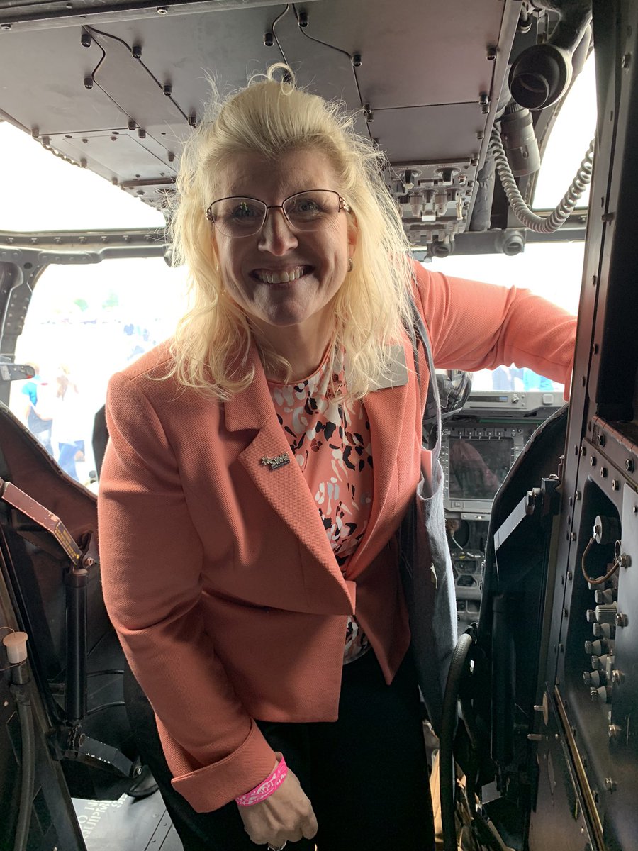 SweCindy's tweet photo. Thank-you @RollsRoyce for hosting an amazing event for @swetalk #WE21. https://t.co/jA7oW1nkMA