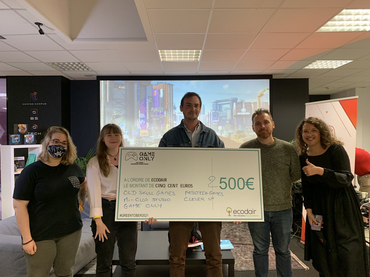 GameOnlyFr's tweet photo. 2500€ récoltées ! ✨

Dans le cadre du #Greentober et de notre tournoi esport caritatif, les studios de jeux vidéo de la région @auvergnerhalpes se sont mobilisés pour l’association @Ecodair_ESS qui reconditionne et réemploi les parcs informatiques 💻

1/2 https://t.co/D4YJEHO762