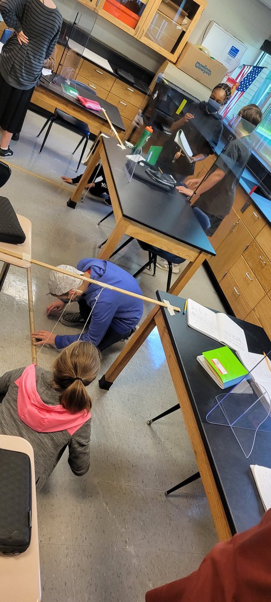 SCIENCEwithKedz's tweet photo. 7th grade scientists designing and performing kinetic and potential energy experiments, using pendulums.
@PageSciDept 
#wearelamphere https://t.co/aV1gIVftPi