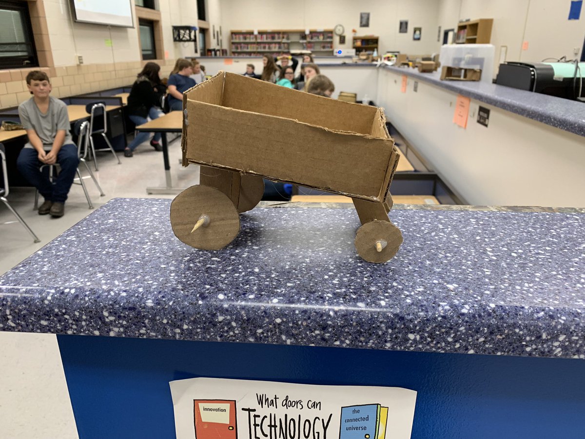 techteach81's tweet image. Some creative designs for Something that Rolls! @MrsW_PJHS @HarperPJH #STEMiscool