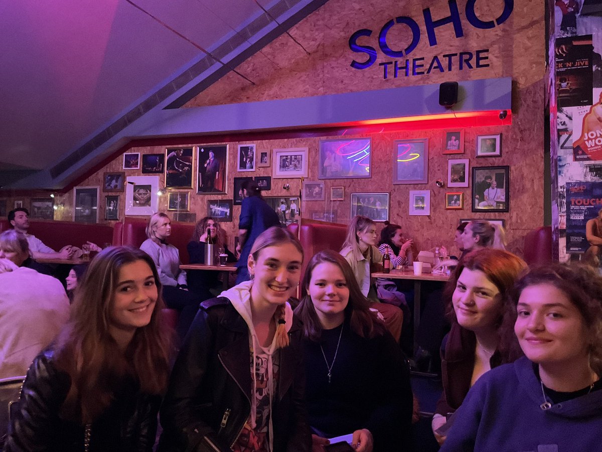 How great to be back at the Theatre again, with the Year 13 Drama and Theatre group, waiting to see ‘Mum’ at the Soho!