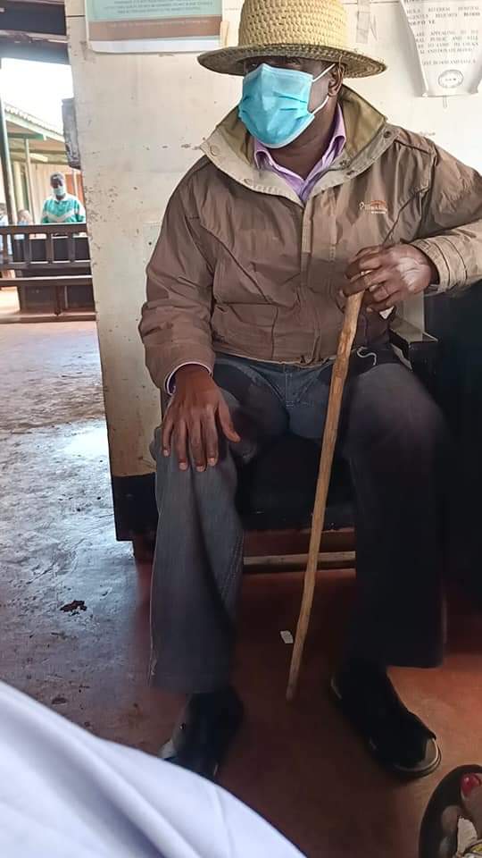 ItsMutai's tweet photo. Hatari Kabisa: Tharaka Nithi Governor Hon Muthomi Njuki goes Undercover at Chuka General hospital! https://t.co/KY4vlbsxez
