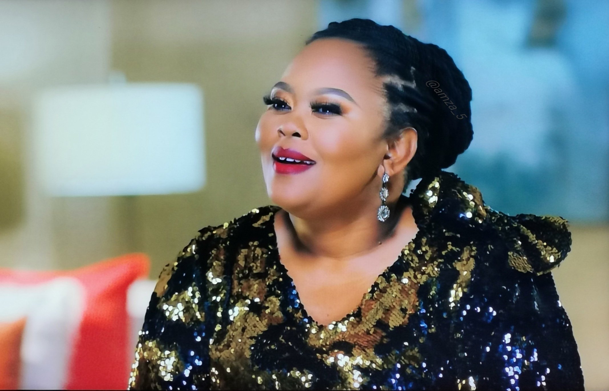 👠Amza👠 on X: "All Mseleku's wives, MaYeni, MaKhumalo, MaCele, MaNgwabe  looking 🔥🔥🔥 #Uthandonesthembu https://t.co/CUP2M68ZZ5" / X