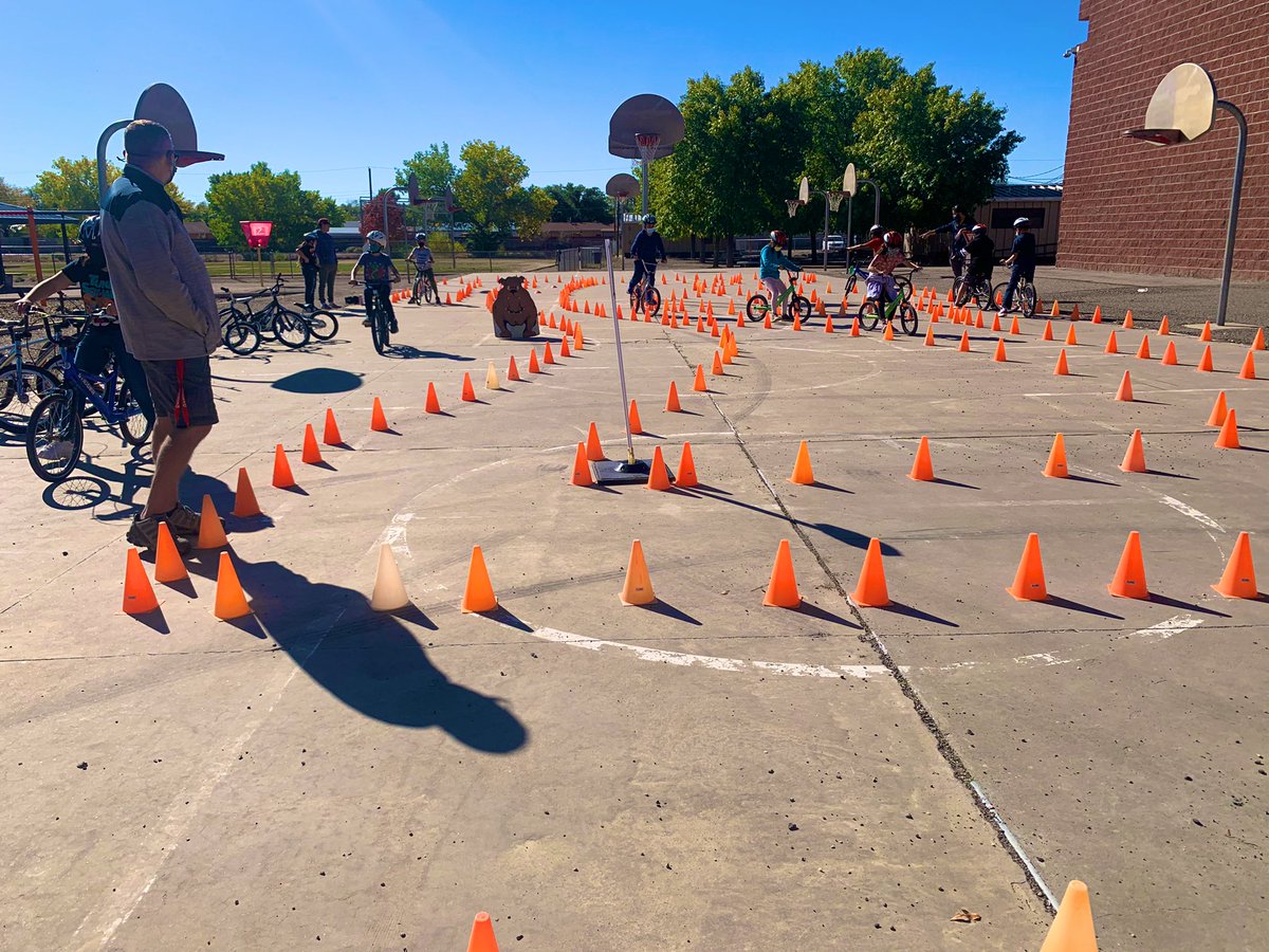 CochitiES's tweet photo. City of Albuquerque 
Bike Rodeo @CochitiES 
A free program to teach children how to "drive" their bike, avoid injuries, and follow the rules of the road through hands-on experience. https://t.co/thDlO1nOfr