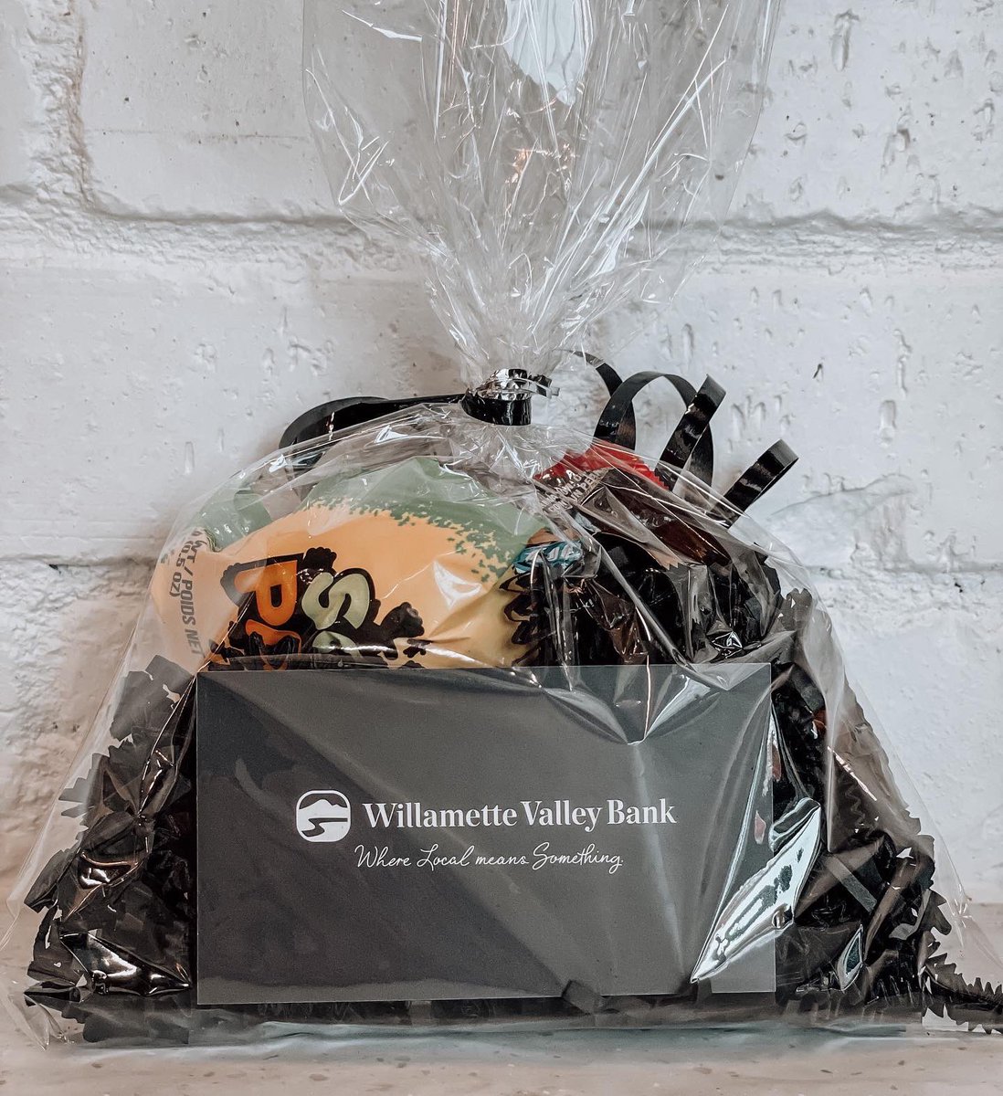 WVBKMeridian's tweet photo. Villains in the Village!

Pop into our bank location for some yummy treats! 🍬 

Join us for Villains in the Village, a fun-spooky Children’s event! 😈 
@VillageMeridian https://t.co/29r5l4LXS5