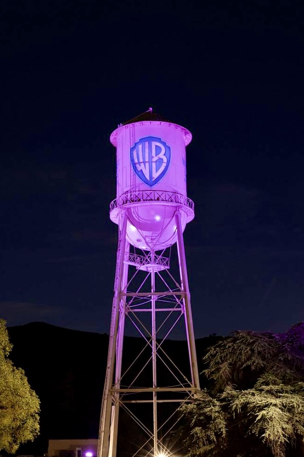 Today and every day, we stand with LGBTQ+ youth and speak out against LGBTQ+ bullying. WarnerMedia is proud to go purple for #SpiritDay and celebrate with our employees worldwide. 

Learn more from our partners <a href="/glaad/">GLAAD</a>: glaad.org/spiritday