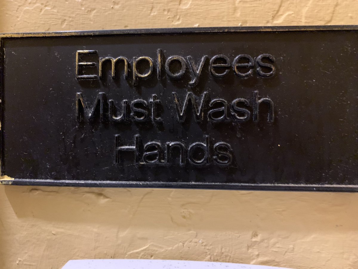 WestinJeff's tweet photo. Call me CRAZY, but shouldn’t these public restrooms signs read ………… “EVERYONE MUST WASH THEIR HANDS “!!!!!!!!! #StopTheSpread #Vorus #Covid #Clealiness https://t.co/ibzy9yFXuQ