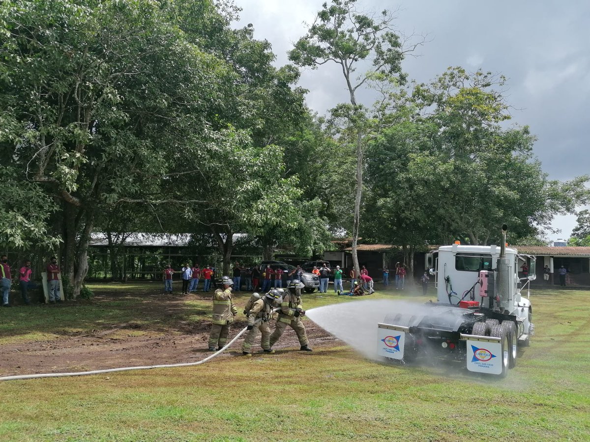Bomberos De Panamá tweet media