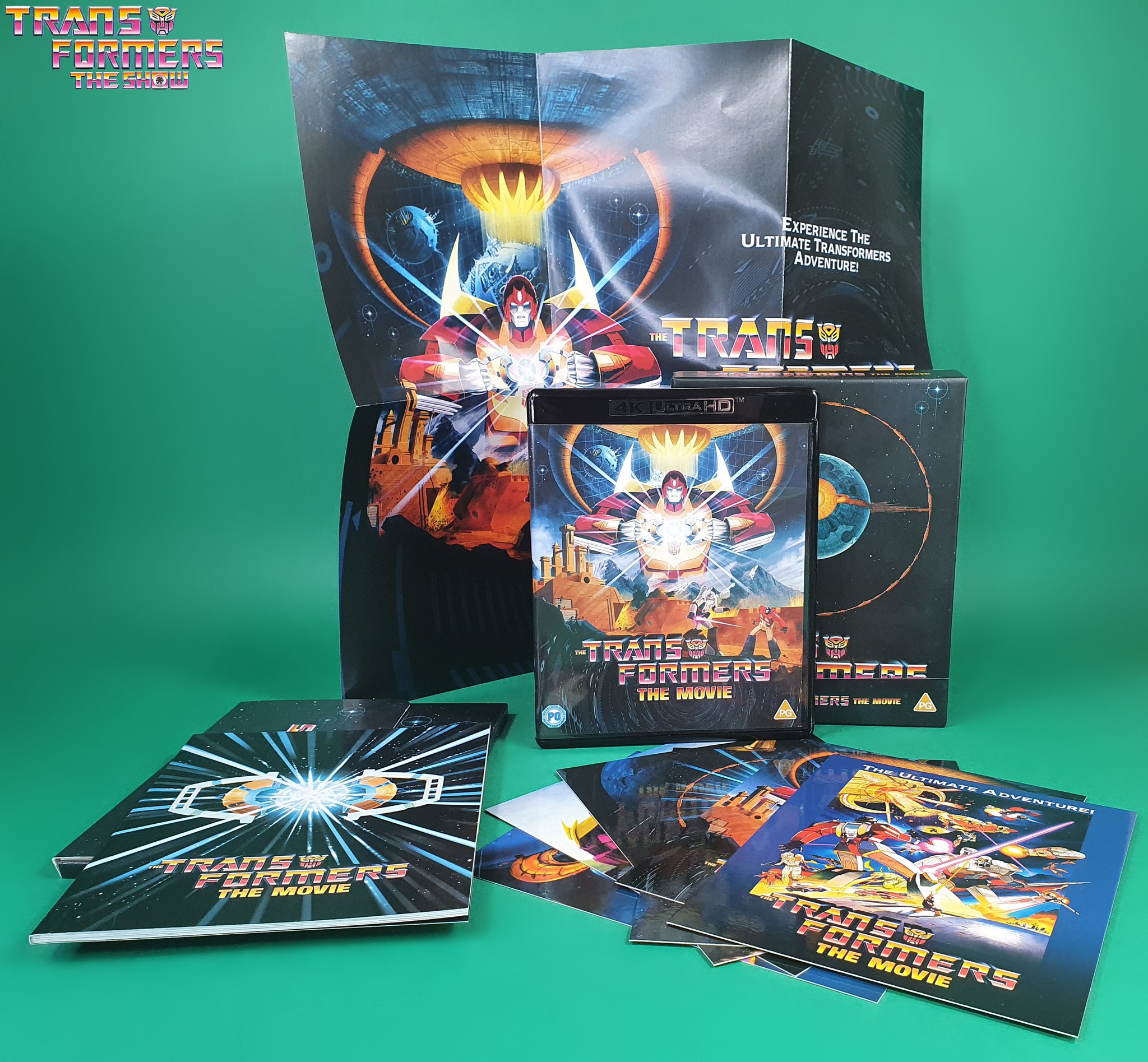 تويتر Transformers The Show على تويتر A Look Inside The Box Anyone Else Flipped The Dvd Cover For The Original Uk Poster Art Fantastic Art Work By Matt Ferguson The Transformers