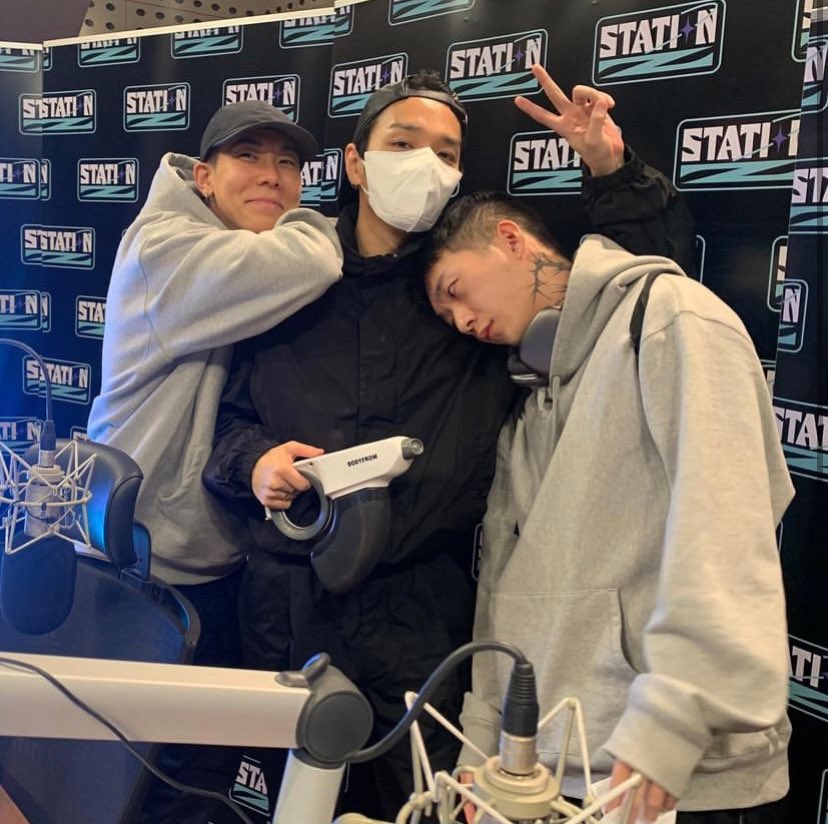 diariklu's tweet photo. 🎤 [#cuepoints]
Cue points first ever 
guest who’s fine with not playing their own song 
guest who’s easy and reliable at even hosting 
Guest who  meticulously disinfects the studio for us#

We were joined by #simondominic
For the third week October of loco woo + https://t.co/Lz86GJC6eX