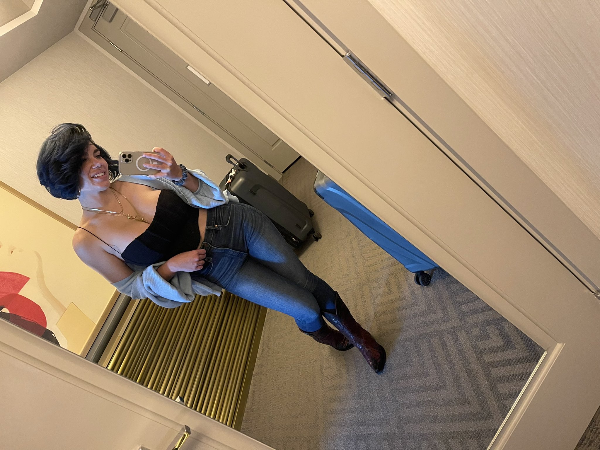 Lizbeth Eden on Twitter: "i am allowed to wear this top again today bc it is my favorite https