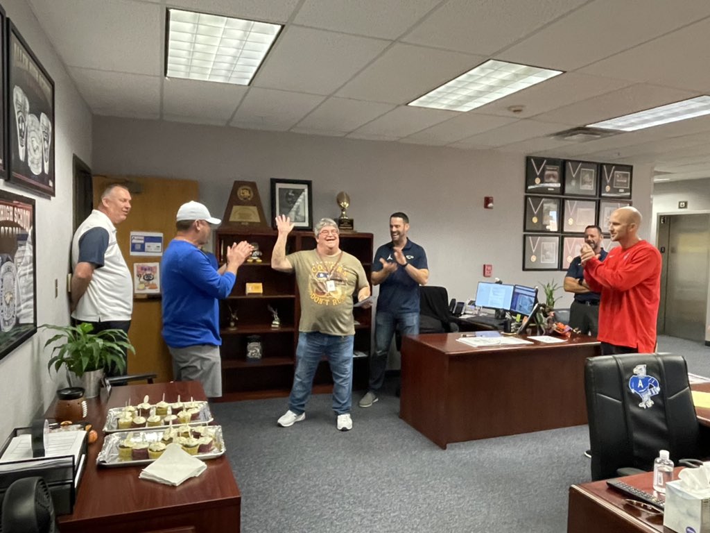 alleneaglesfb's tweet photo. Special Birthday shoutout to our very own, Mr Greg! There is not a more passionate, caring, harder working person in the building. We are so thankful to have you. #GreatToBeAnAllenEagle https://t.co/HHxPKA0iDT