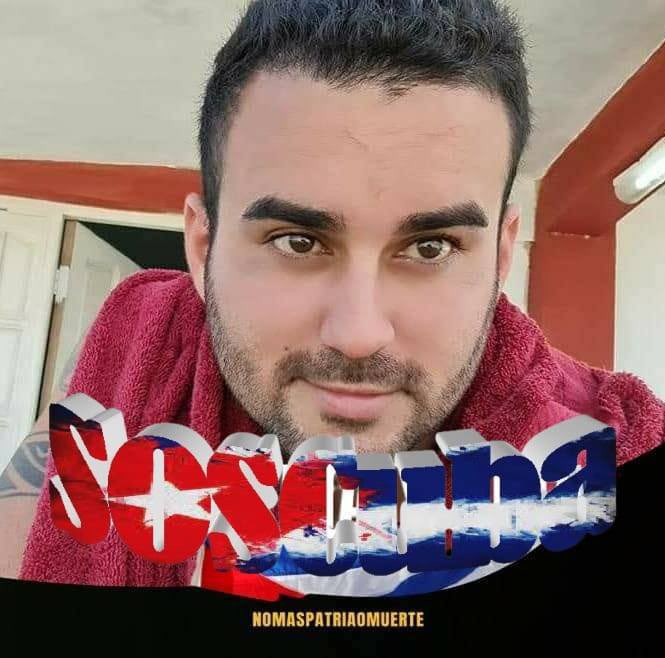 reiniermf's tweet photo. #DavidMartínez y @Dr_ManuelG93, Dos Médicos que acaban de perder su empleo porque #DISENTIR en #Cuba es un Delito, mientras @mbachelet y @Pontifex_es siguen ciegos, sordos y mudos.
#CubaEsUnaDictadura #15NCuba #SOSCuba @alexotaola @MundoDarwin https://t.co/uWDqRJpMB5