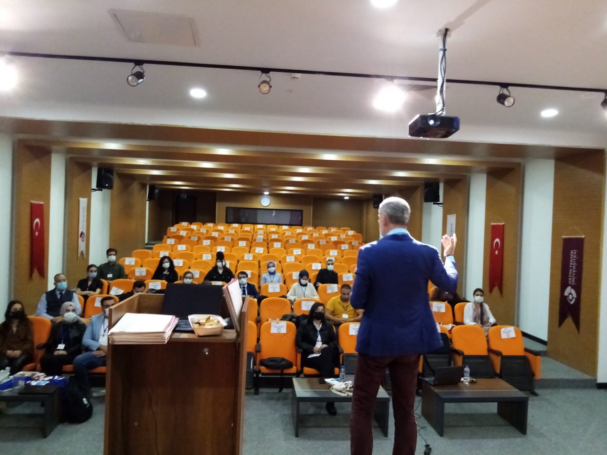 Our new semester began with educators' orientation, which included a presentation given by Education Manager Dr Semih İrfaner, and certificates for our instructors awarded by our Vice-Chancellor Prof Dr Ünsal Sığrı. 🎉🎊