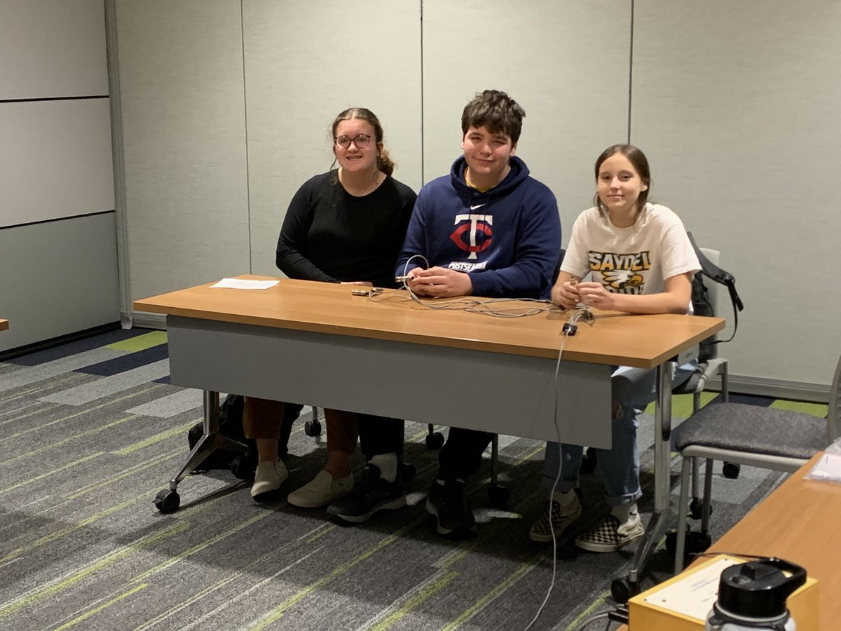 SraCSmith's tweet photo. It’s a great day to be an Eagle! Knowledge bowl teams showcased their collective brainpower today— coming in 4th and 11th at the Iowa high school KB finals! @SaydelELP @SaydelHS @SaydelAD https://t.co/J3hCCxQ1Uy