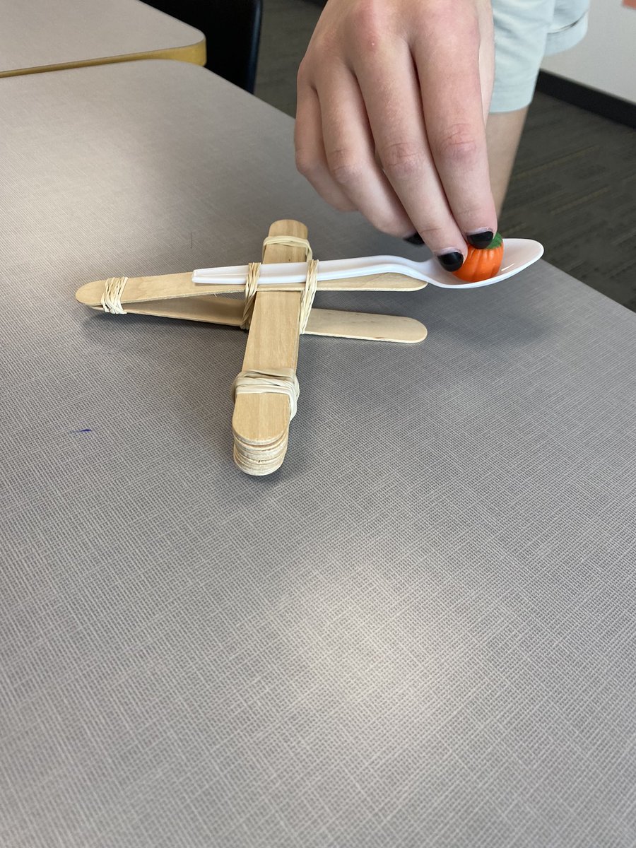 MathwithMrsC's tweet photo. Feeling festive in SL today! #PumpkinCatapults #KatySecMath @ramimtulp #JHSmath https://t.co/3AyelXsvIP