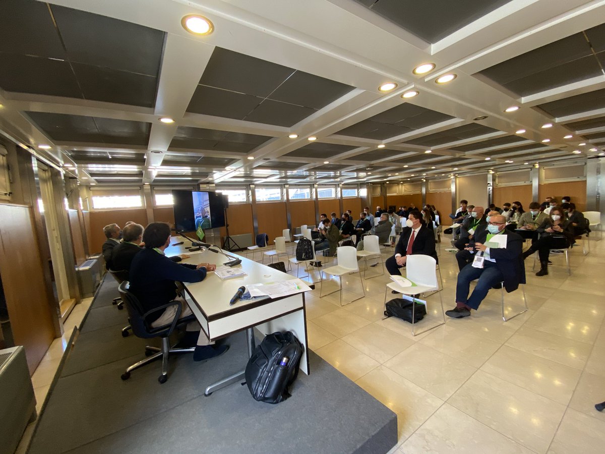 MassimoCanalicc's tweet photo. Successful @farminfin project multiplier event today 21st October organized by @agriagenzia and @Agia_Cia at @EimaInt . @ecalentini presented the project results discussed by financial experts from @Cia_Agricoltura , @Banca_MPS @CA_Ita and @GruppoBPER_PR with @gianfrancomalte https://t.co/otyeDg60Ub