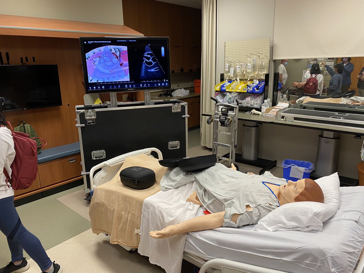 MizzouTell's tweet photo. TELL group visiting the MU Shelden Clinical Simulation Center for possible research collaboration. @MizzouSISLT https://t.co/ejtQeY28YE