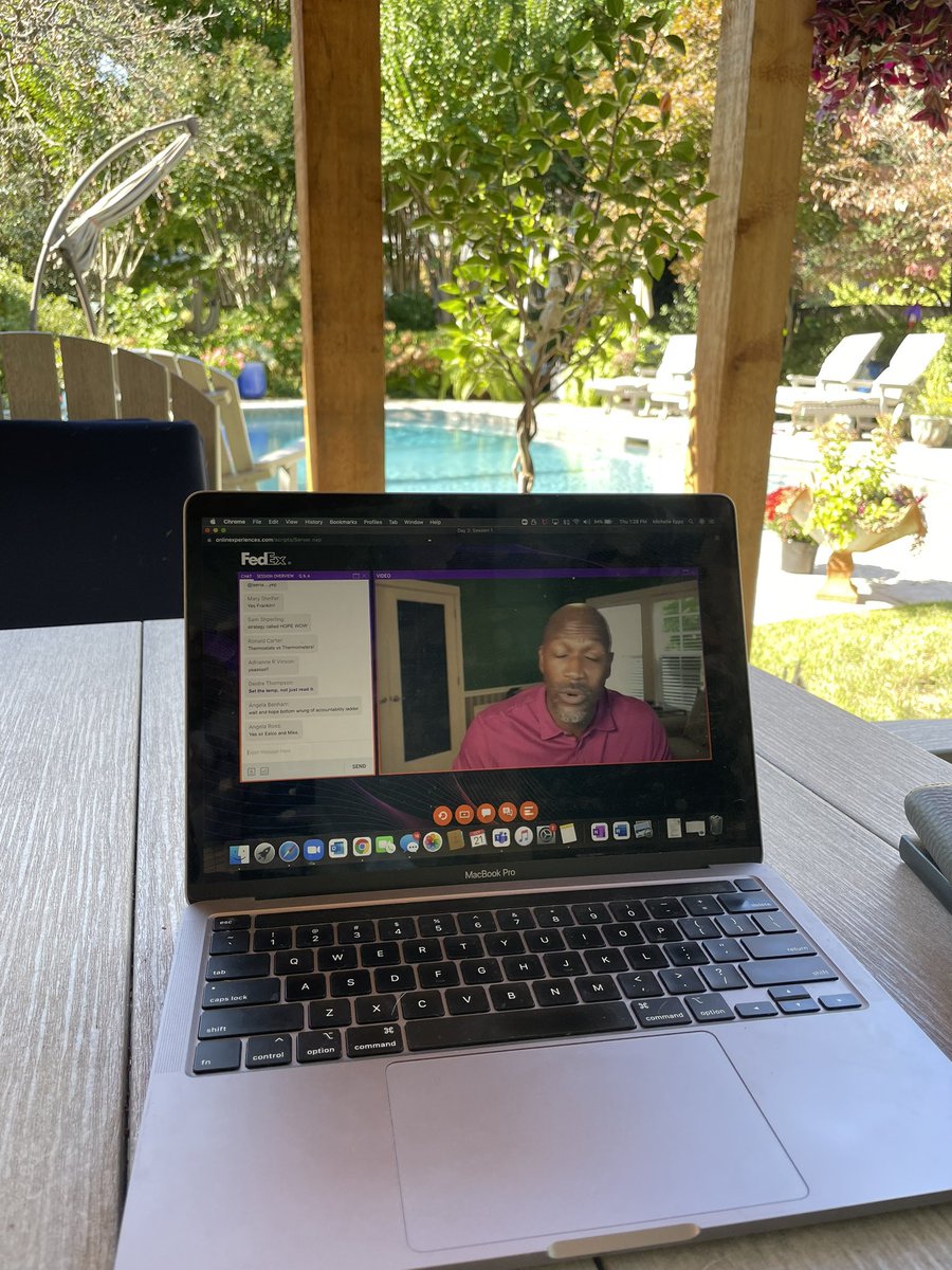 michelleepps's tweet photo. Attending day 2 of an internal Leadership Symposium. I wanted to ensure I could focus and absorb…I changed my scenery and moved outside. It’s okay to step away and create space in your brain to actually learn. #LOTFFX https://t.co/JfUceCywIa