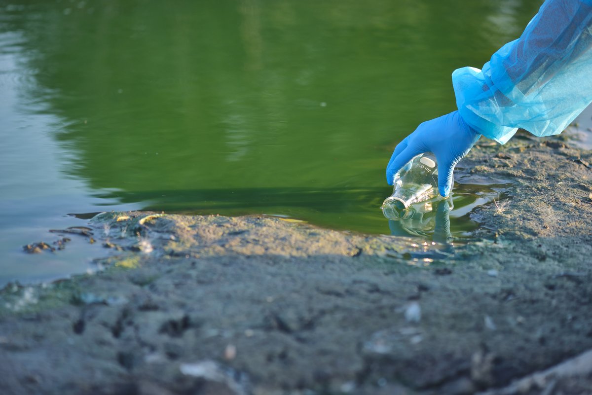WaterOnline's tweet photo. Study: #PFAS Present In Almost 42,000 Sites Around U.S. https://t.co/6x1Db5bHoj https://t.co/iwxJSjPgR6