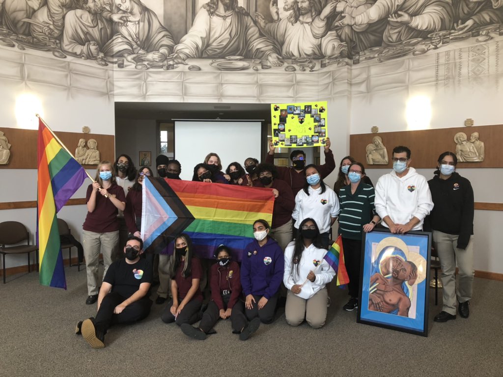 ambrospectrum's tweet photo. Here’s a picture of our spectrum group here at Cardinal Ambrozic just after we ended our first #2SLGBTQ conference. Thank you everyone for attending. #dpcdsb #loveislove https://t.co/pJKhS2x3QY