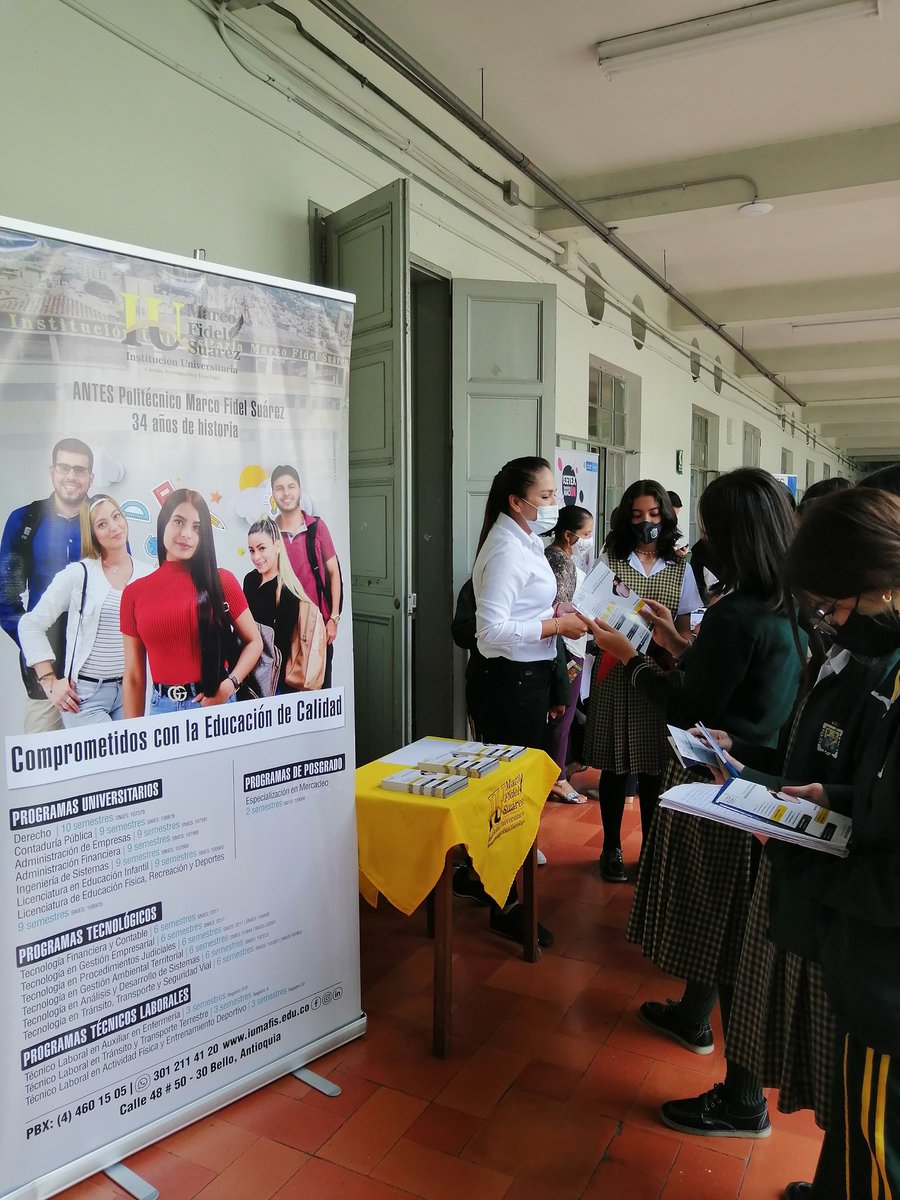 iumafis's tweet photo. Continuamos orientando en su elección profesional a las bachilleres 2021 del Colegio CEFA de Medellín.
@iumafis
@EducacionMed https://t.co/DsCu6Bky04