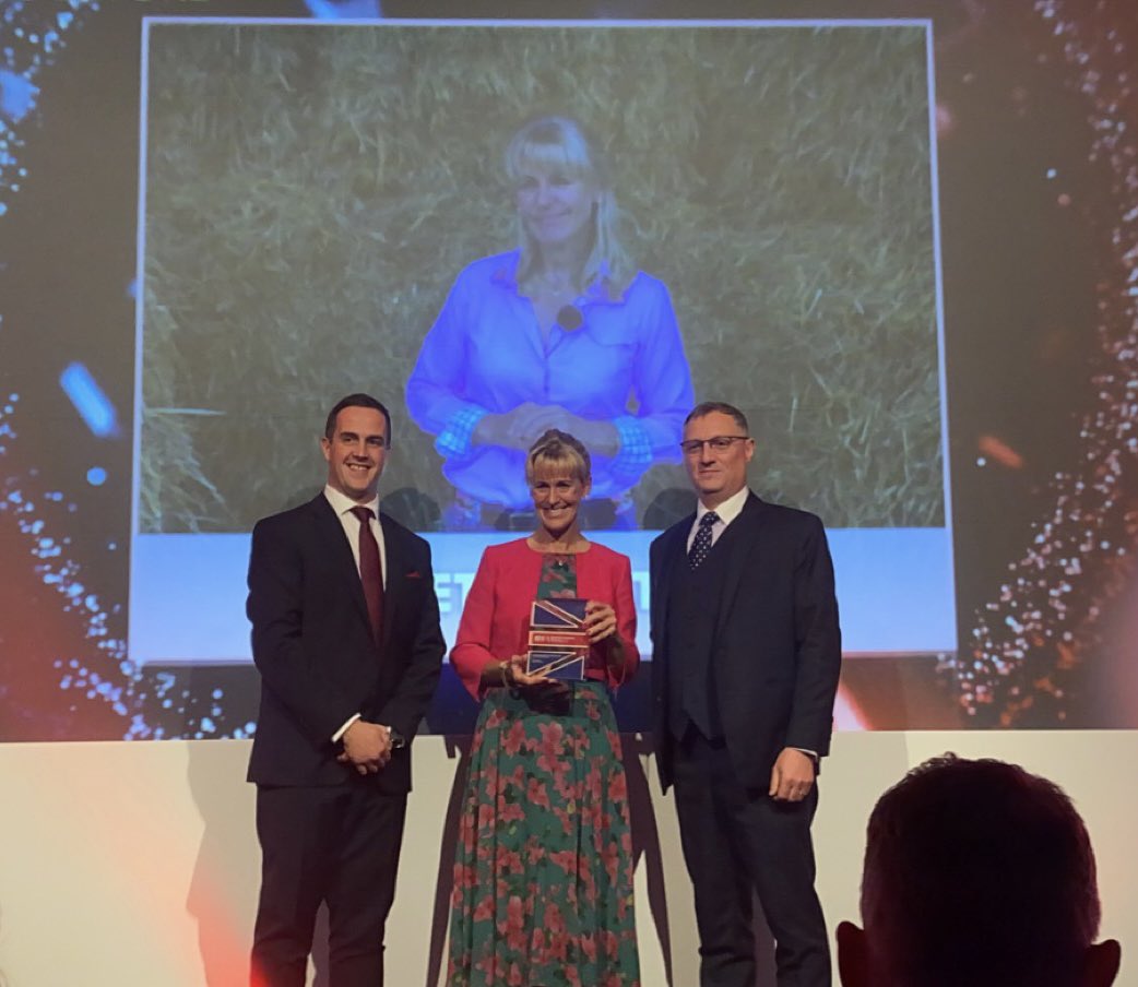 Congratulations <a href="/Minette_Batters/">minette batters</a> <a href="/NFUtweets/">National Farmers' Union</a> What an amazing start to the evening 🏆