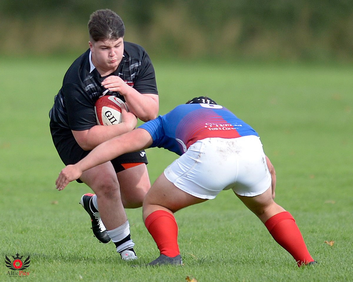 alfiepics's tweet photo. A few images from @RYGBICSG v @NPTCRugby
played at Coleg Sir Gar campus yesterday, college rugby always a favourite of mine to cover. https://t.co/jWW3JIuwIo