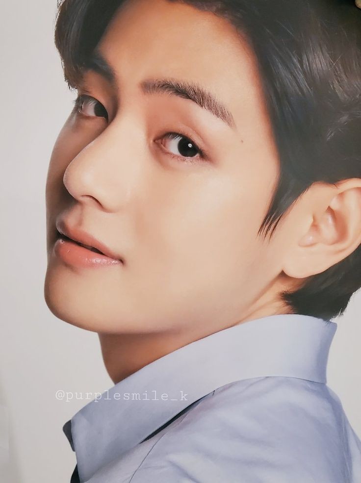 Honeybearluve's tweet photo. @allkpop This is such a beautiful work. Thank you for this wonderful project 

 #BTSV  #KimTaehyung  #V #Singer #IdolofIdolsV #FirstSoloistV #RecordMakerV #Talented #TrendsetterV #WorldDominationV
#Genius #FaceOfKpop https://t.co/ALWuRw69uk