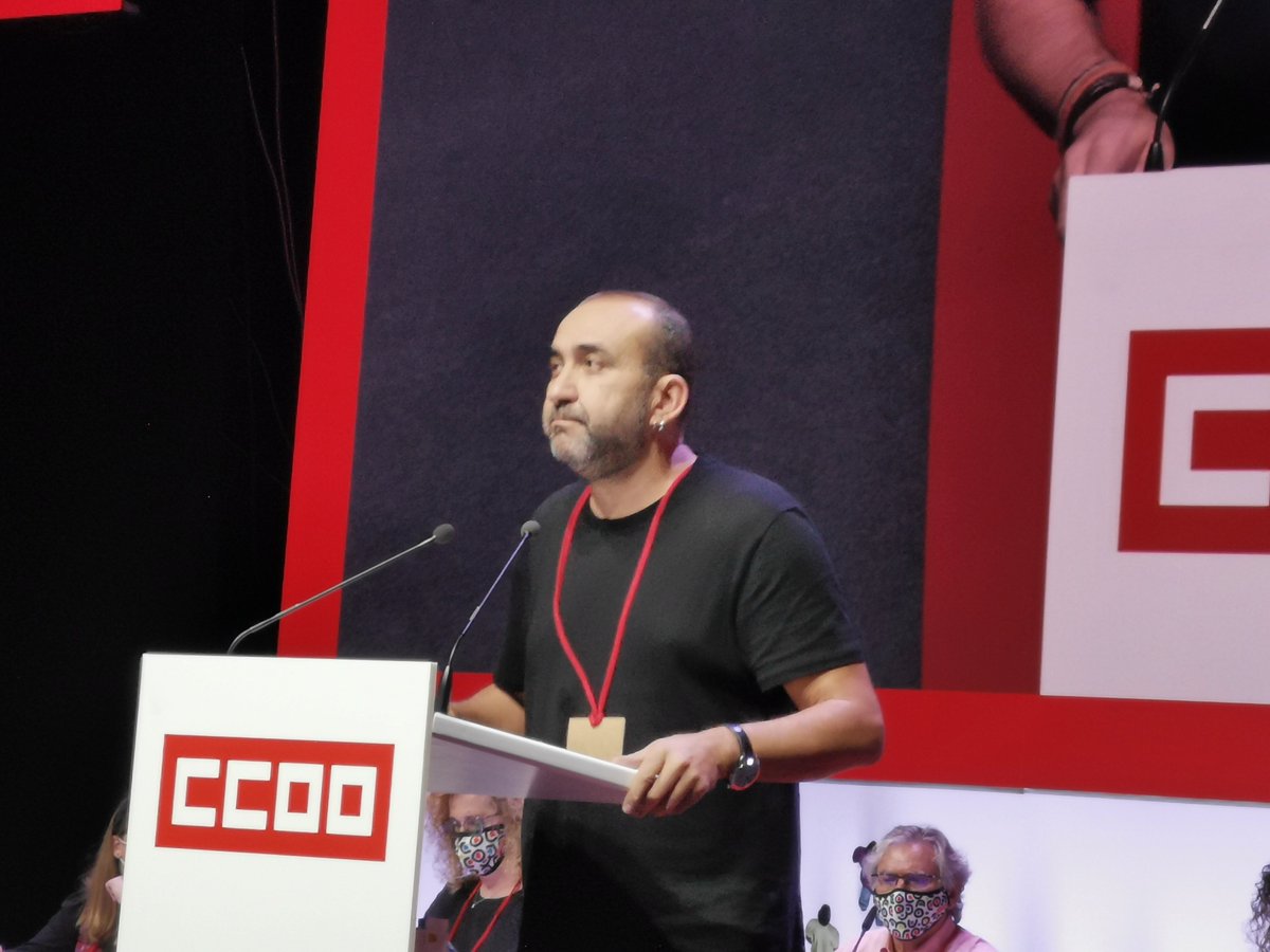 ccoocatalunya's tweet photo. @PachecoJpacheco, en representació de la delegació de #Catalunya anuncia el nostre vot favorable a l'informe balanç. https://t.co/mFWqqMtm2t